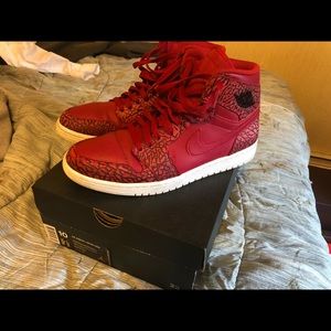 Jordan 1 red elephant